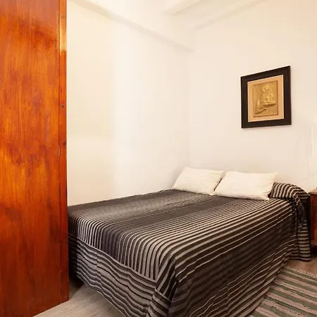 Esquirol Apartment Barcelona