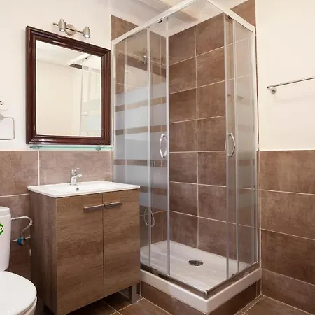Apartment Esquirol